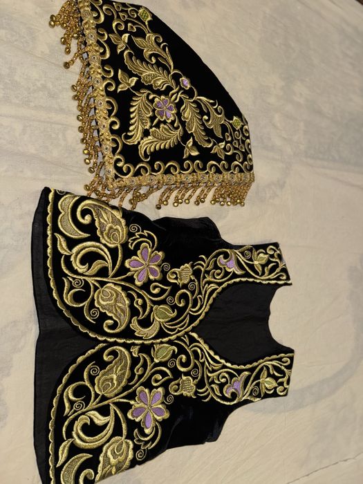 Нимча ва даструмол.