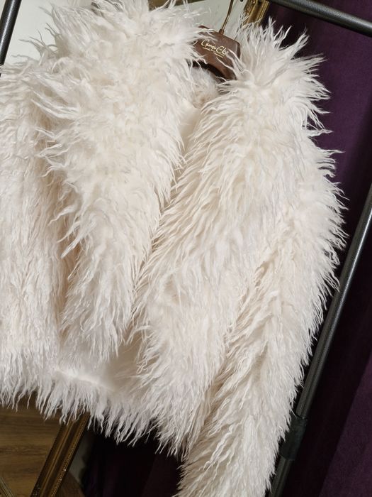 ново дамско палто с косъм