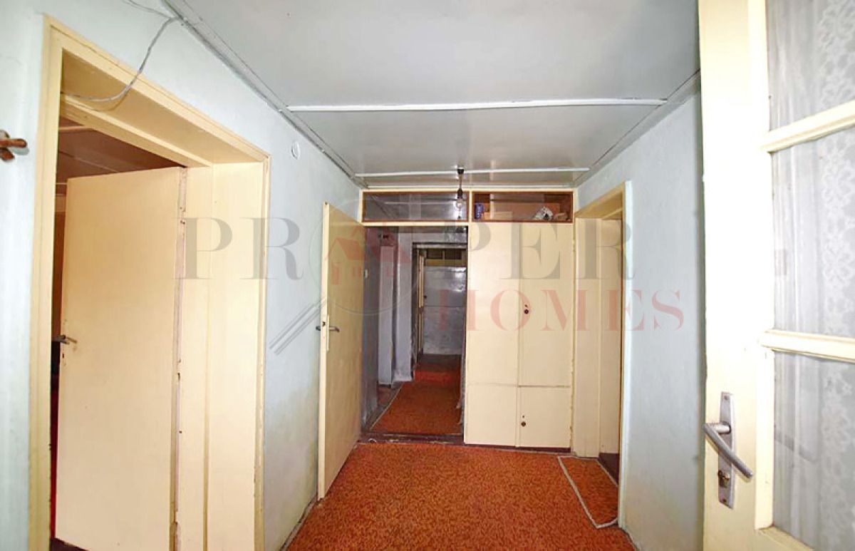 Продажба Къща гр. Свищов - с. Горна Студена 130m²
