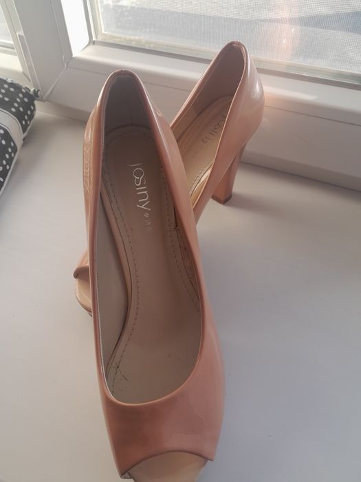 Продам туфли в отличном состоянии