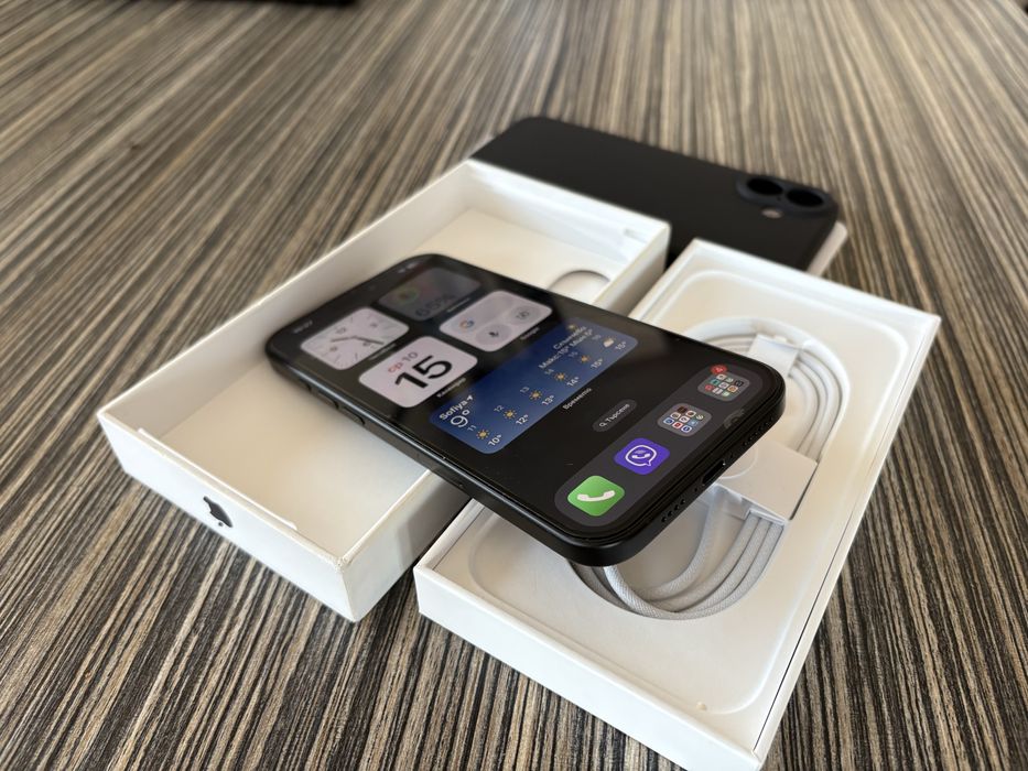 iPhone 16 Plus - 100% батерия, в гаранция