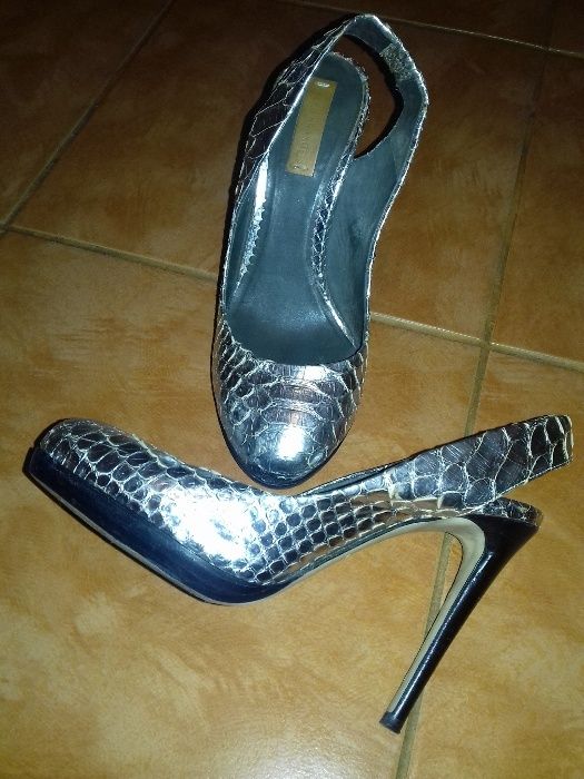 Pantofi argintii mar 36