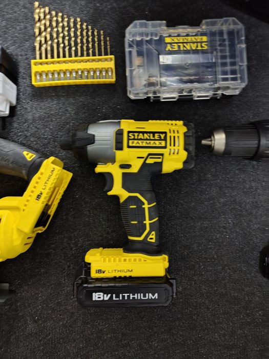 Vând scule Stanley +  Infiletanta Worx