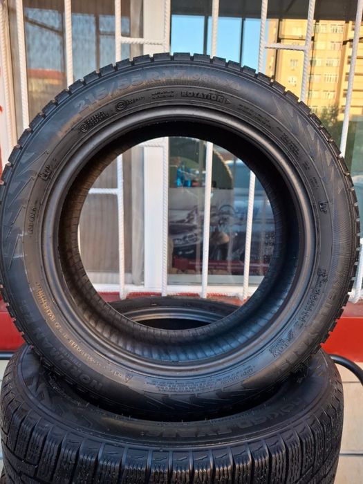 Продам комплект зимних шин Nokian Nordman 215/55 R17