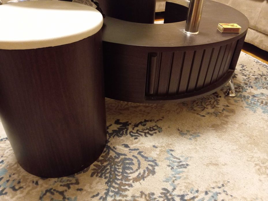 Красива холна маса