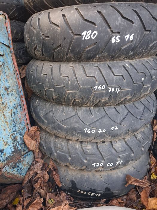 Мото гуми-Гуми за мотор по 30лв.