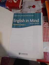 Учебник и учебна тетратка по Англиски език