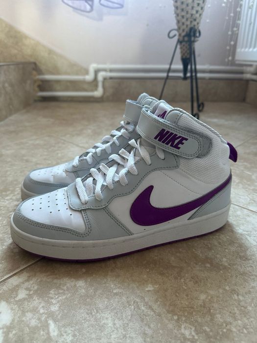 Nike Pantofi Sport Court Borough Mid 2