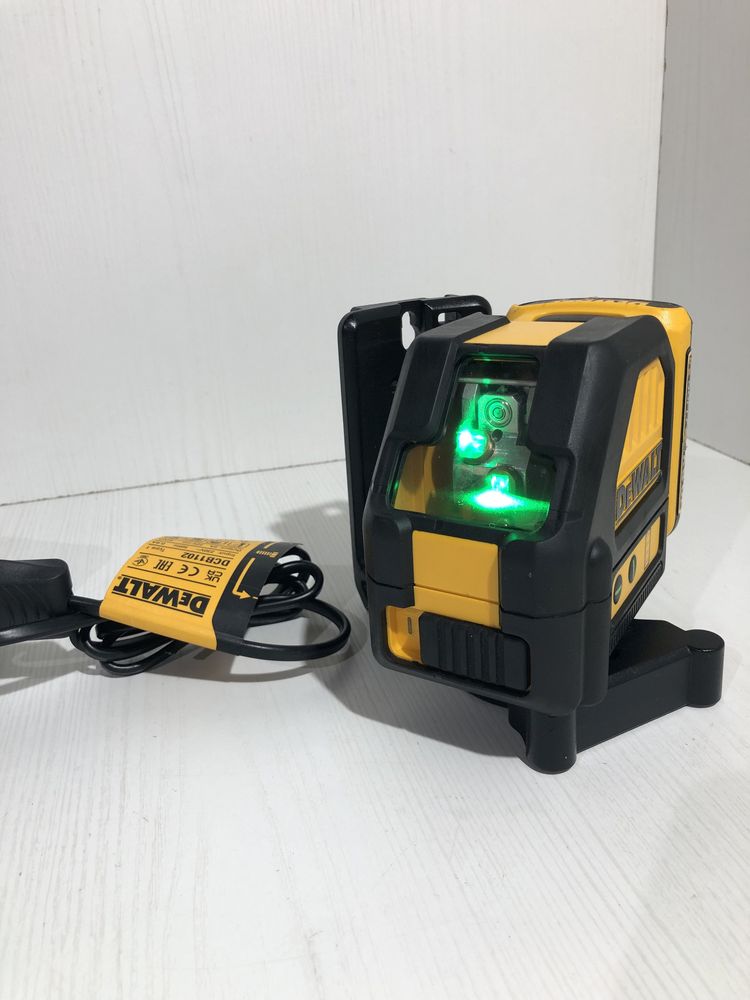 DeWalt DCE 088G nivelă laser