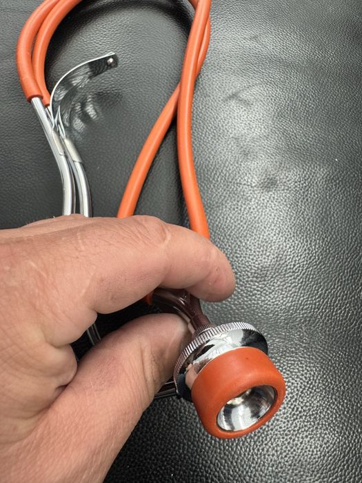 Stetoscop folosit dar ca nou