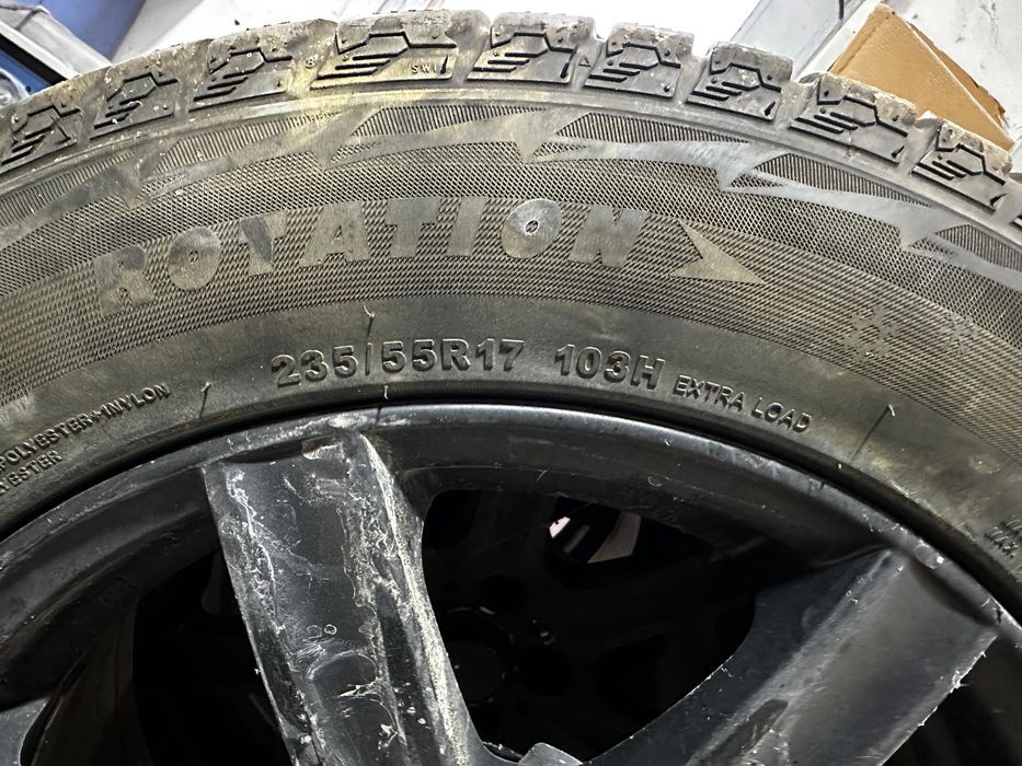 Зимние шины.Р17 С дисками.