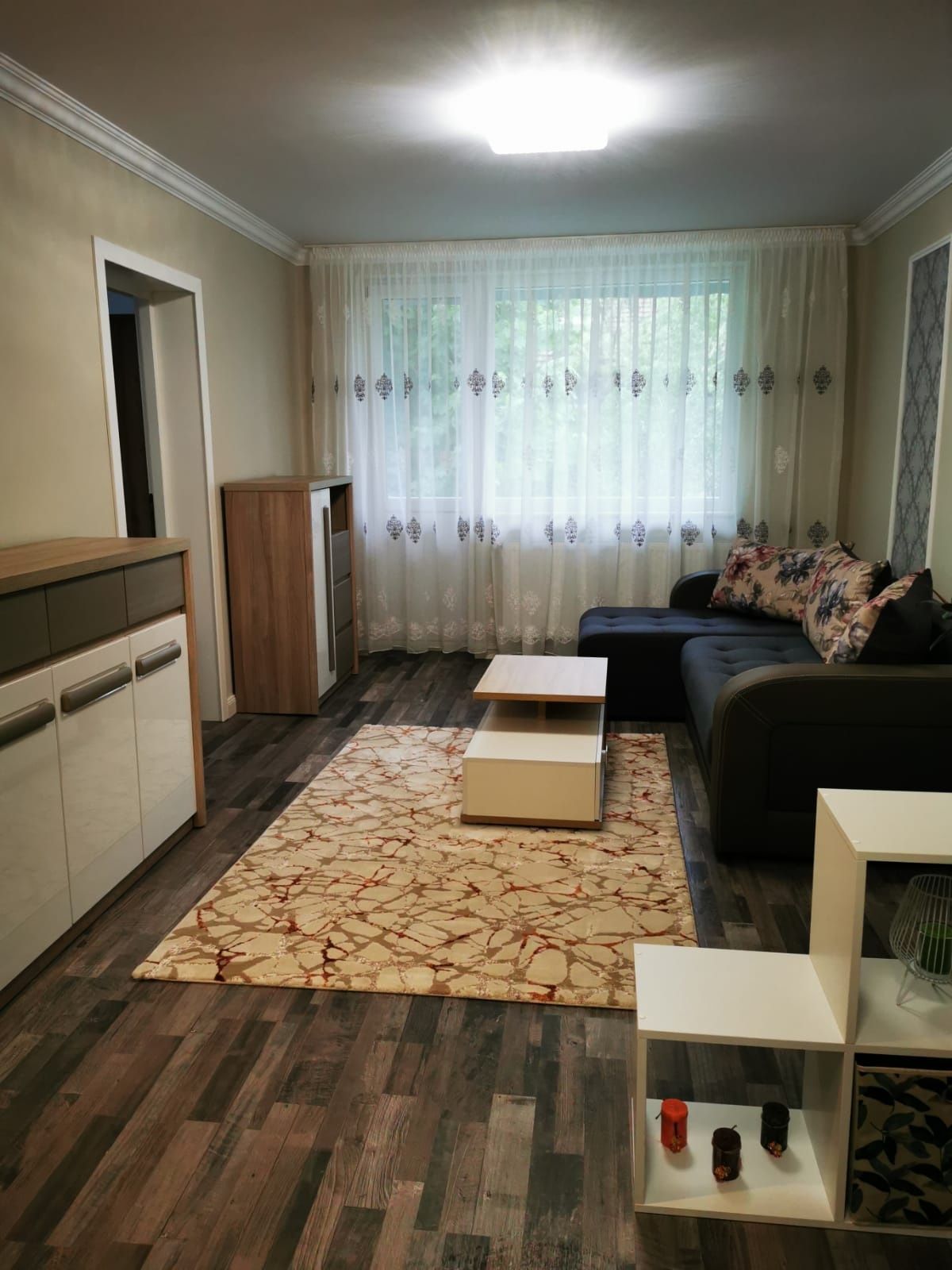 Închiriez apartament în Bistrița