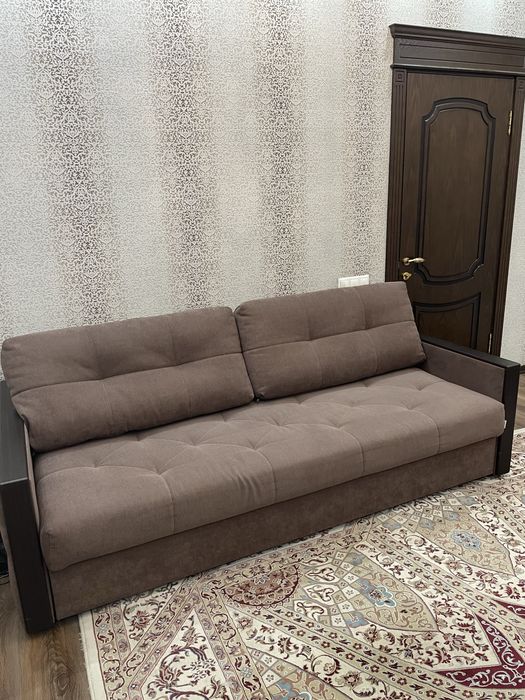 Диван (Divan) RIVALLI