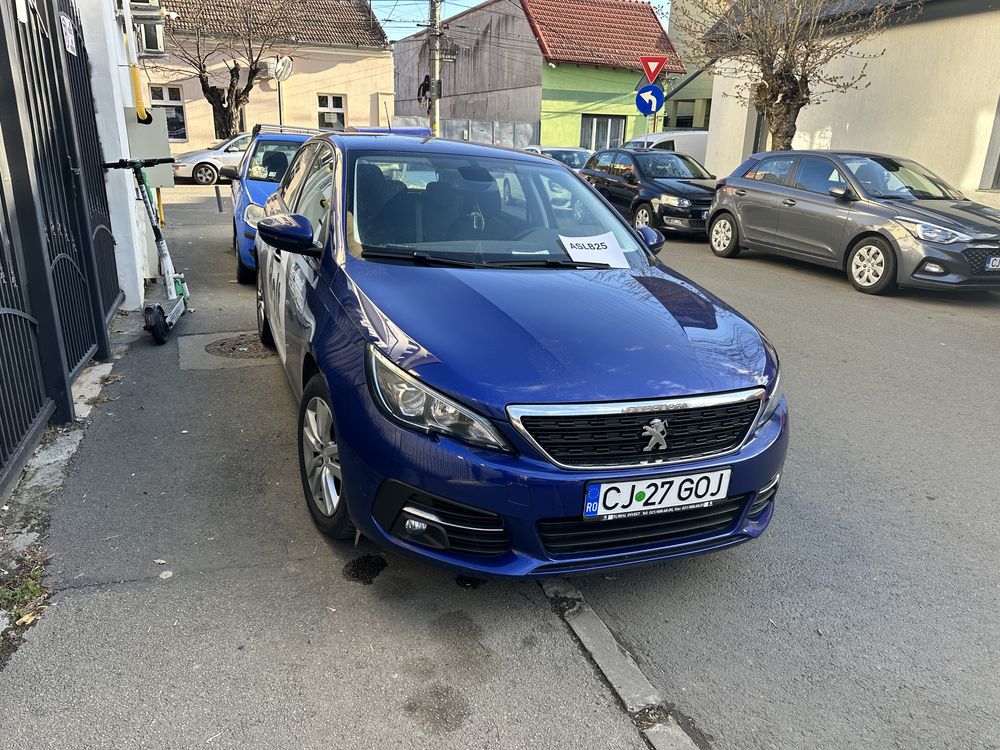 Vând Pegeout 308 sau schimb cu hybrid+diferenta din partea mea