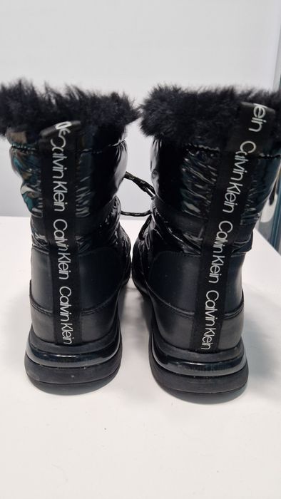 Оригинални апрески/боти Calvin Klein