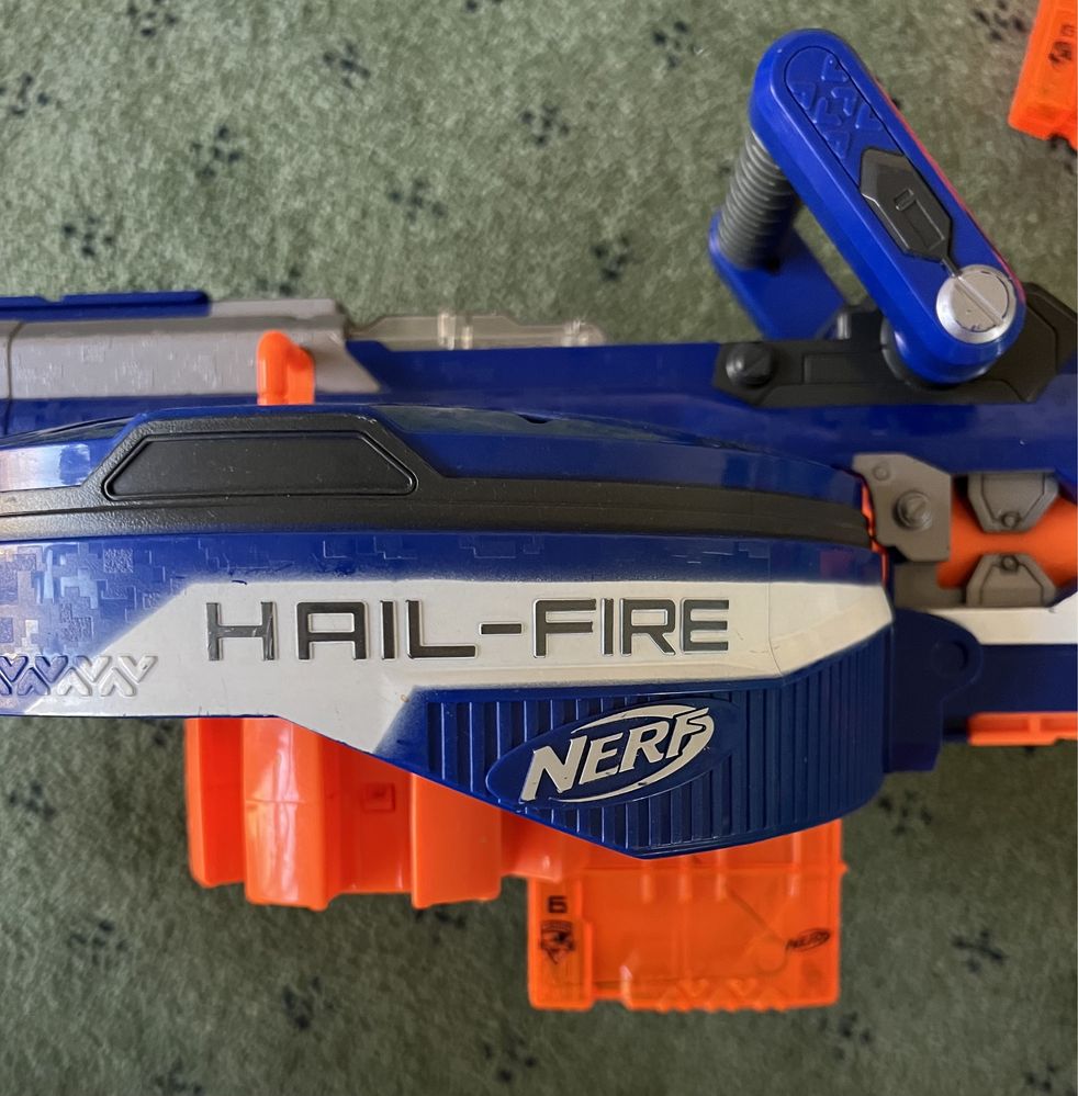 Nerf бластер Hail Fire