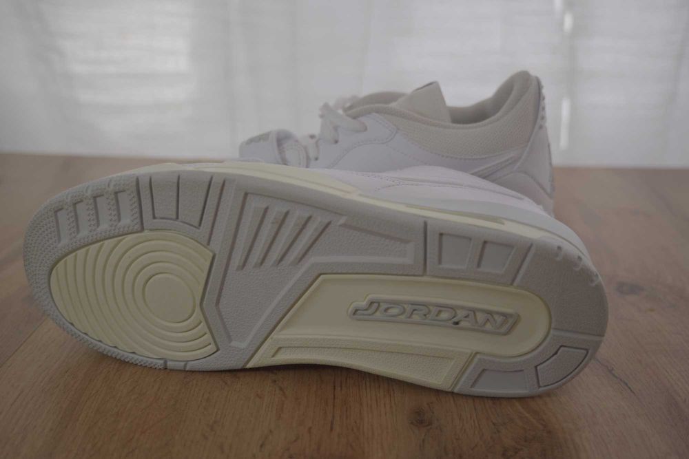 Air Jordan Legacy 312 Low 'White Coconut Milk' - 44,5 и 46 номер