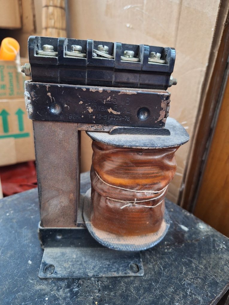 Продам трансформатор 380/36
