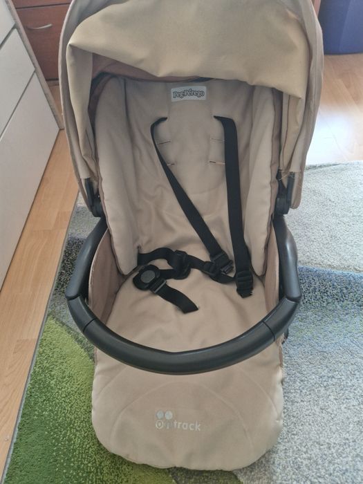 Детска количка + кош за новородено PEG Perego