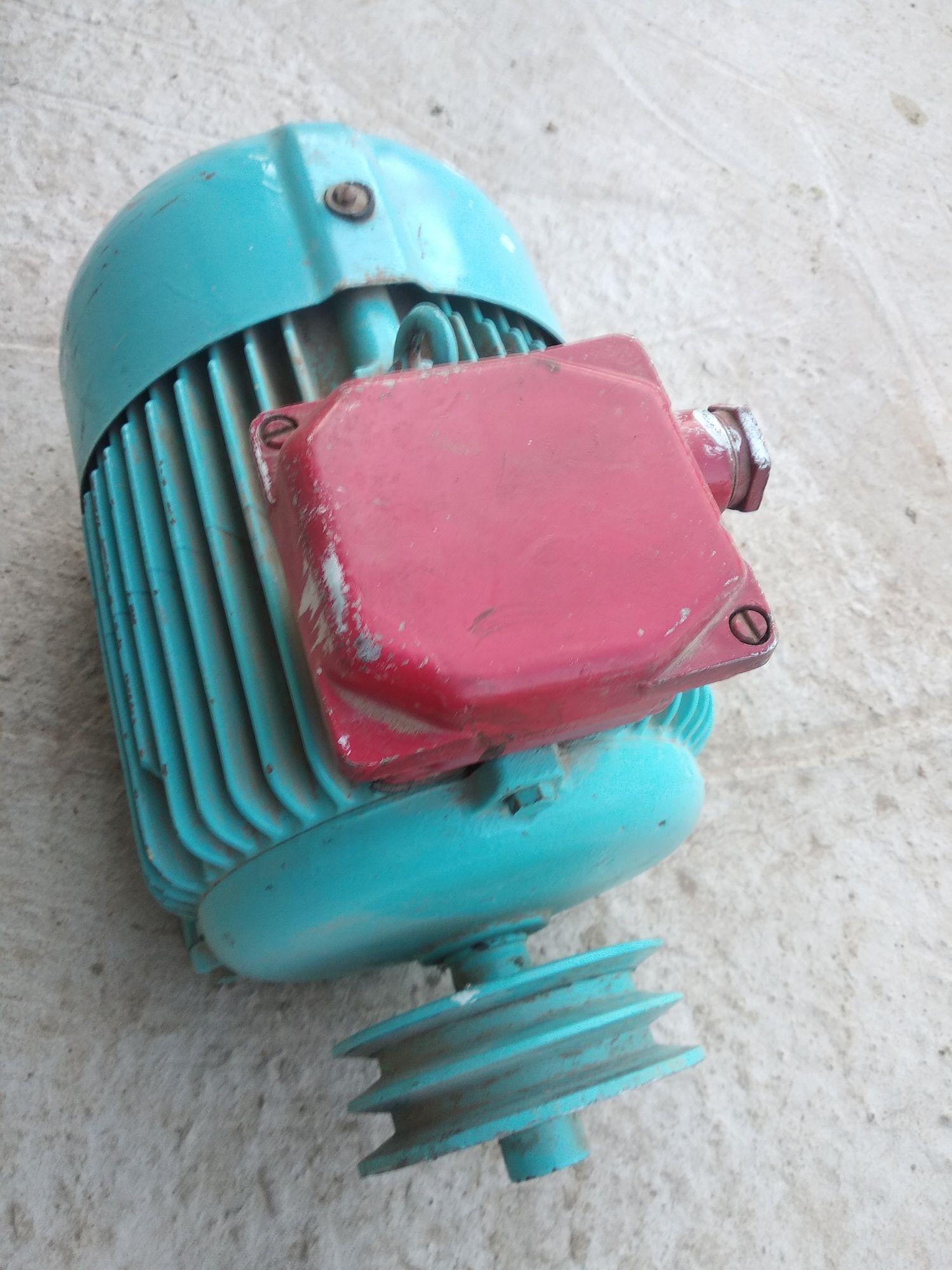 Elektra mator 3000 Ob/min 5 KW