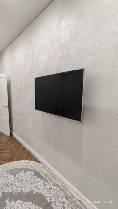 Продам телевизор Samsung 32