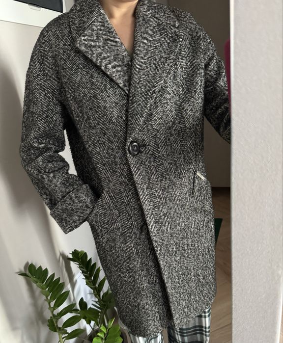 Продам красивое пальто