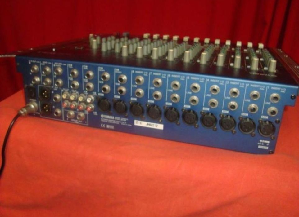 Mixer yamaha mg16/4 16 channel