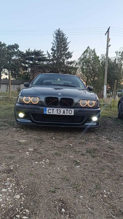 Vand bmw e39 in stare buna