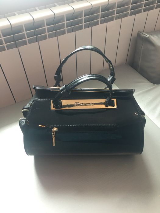 Чанти много малко използвани