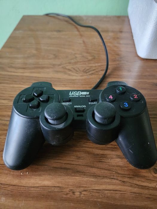 Джойстик для PS4, проводной