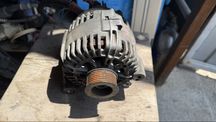 Alternator bmw x3 e83 motor 2.0d 150 cai M47