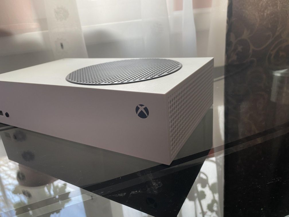 Xbox series S (aproape NOU)