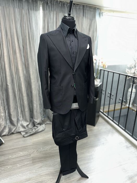 Costum Sartoria, Marimi disponibile.46/48/50/52/54/56