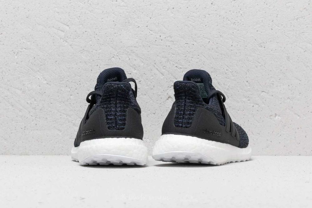 Оригинални дамски маратонки * ADIDAS ULTRABOOST PARLEY  * 37 1/3