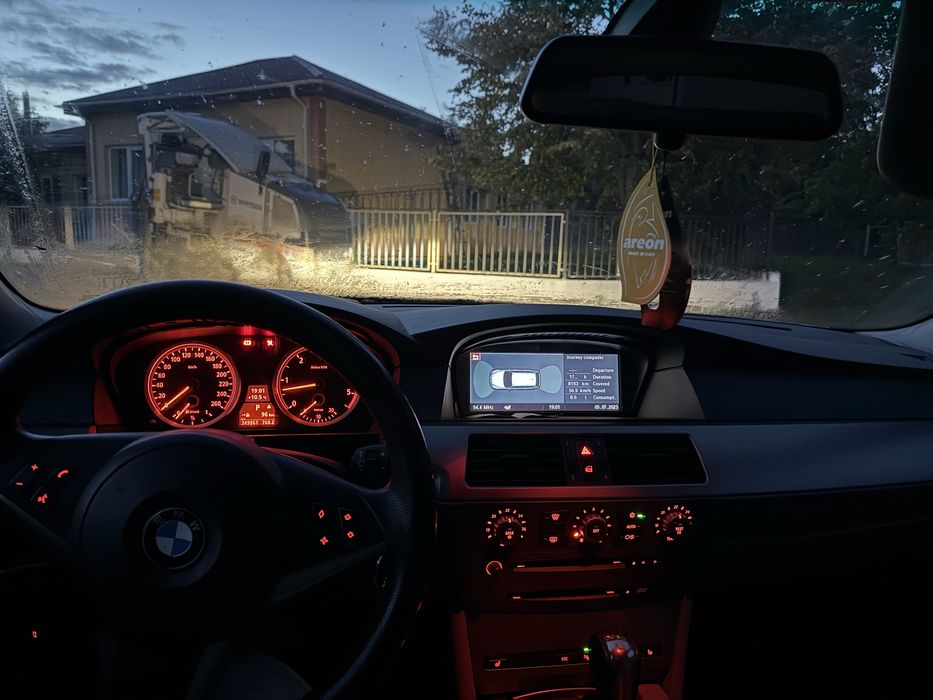 Vând Bmw 530D e61