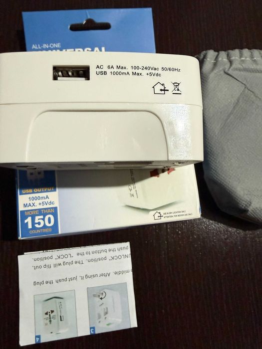 Adaptor stecher universal de calatorie EU UK SUA incarcare USB, NOU