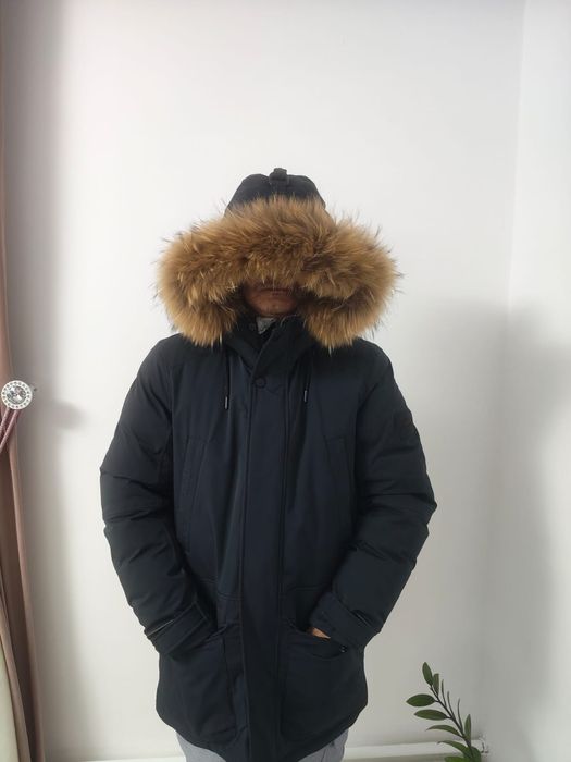 Продам новый пуховик Аляска мужской