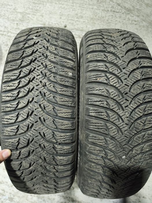 Set 2 anvelope iarna Kumho 185/60 R15