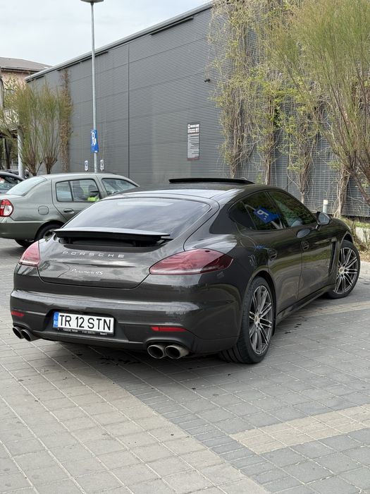 Porsche Panamera 2016 4S