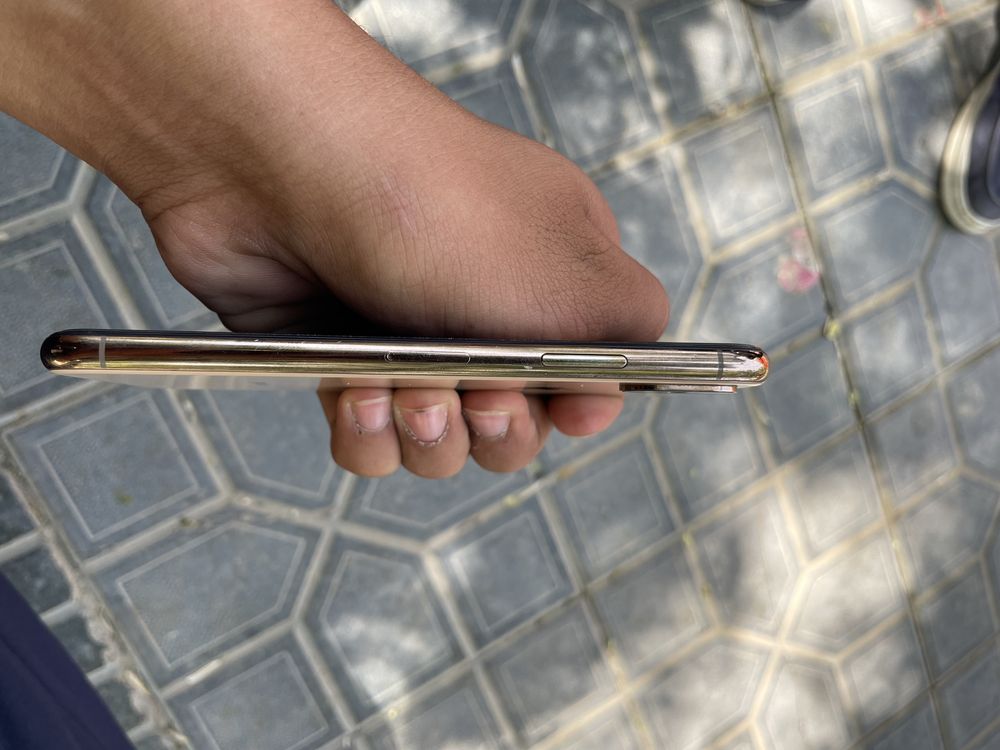 iphone xs ideal garantiya