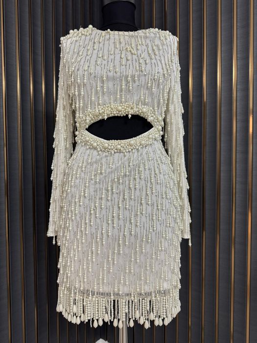 Vând rochie ASOS ,tip bijuterie