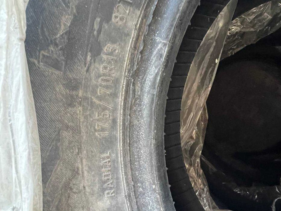 Зимние шины продаются