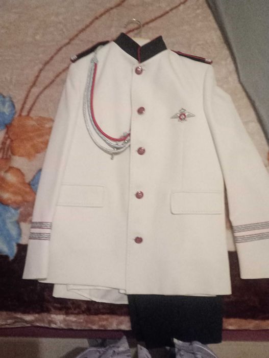 Costum băieți ideal nunți etc