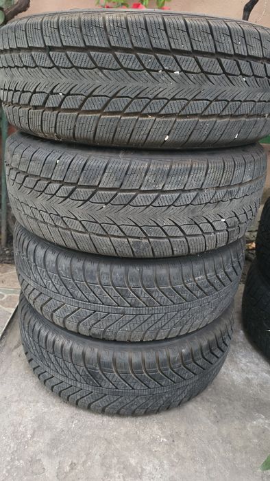 Roti structurate iarna 205 55 r16 sandero logan dokker lodgy