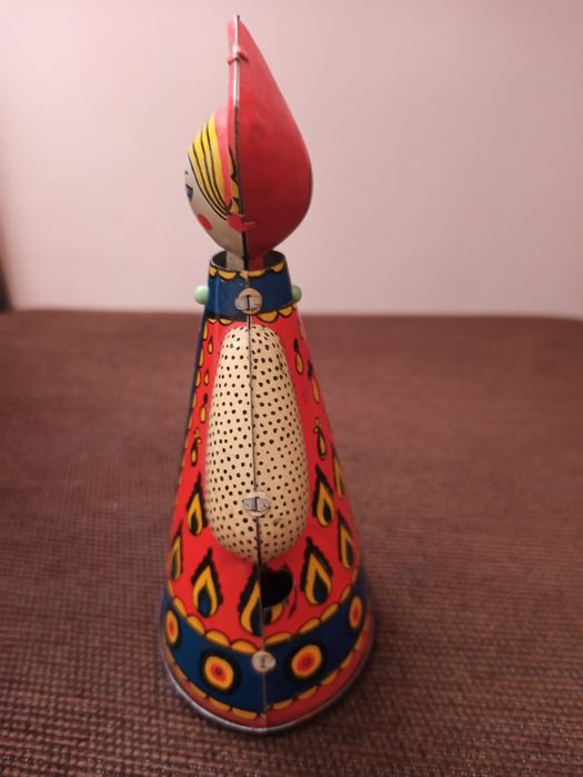 Руска желязна механична играчка