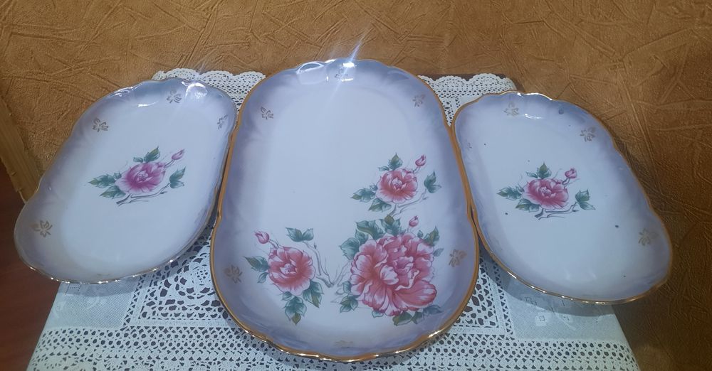 Абсолютно новые сервировочные блюда, Синельниковский ФЗ, размеры: 1шт-