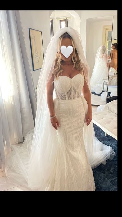 Rochie de mireasa XS, perfecta pentru fete mici de inaltime