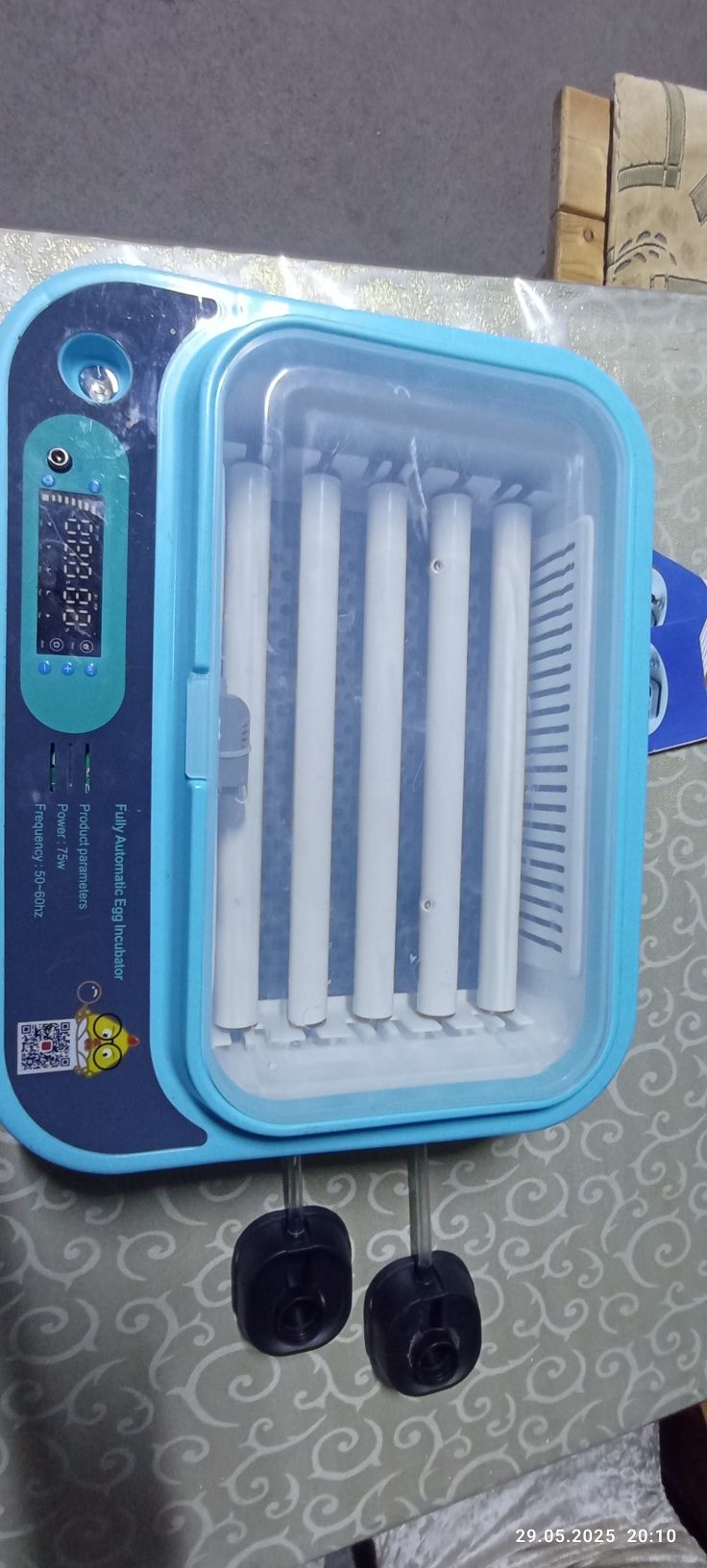 Продам инкубатор