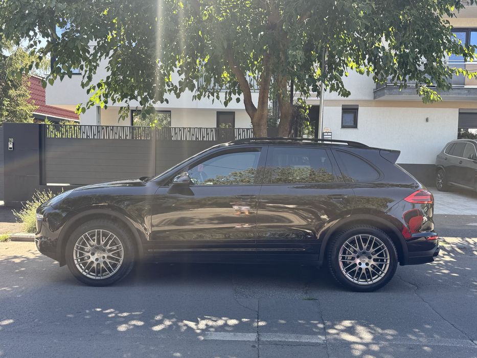 Porshe Cayenne/2016/420cp/km reali/stare buna.