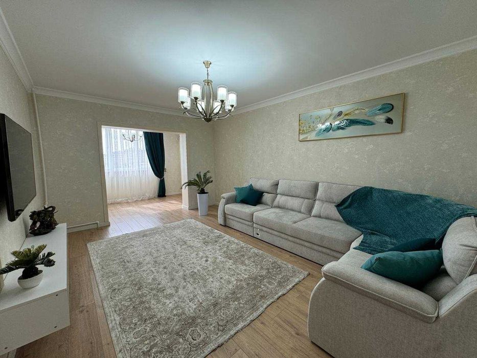 Дархан, ор-р стадион Старт
4/8/9
Площадь: 110 м²